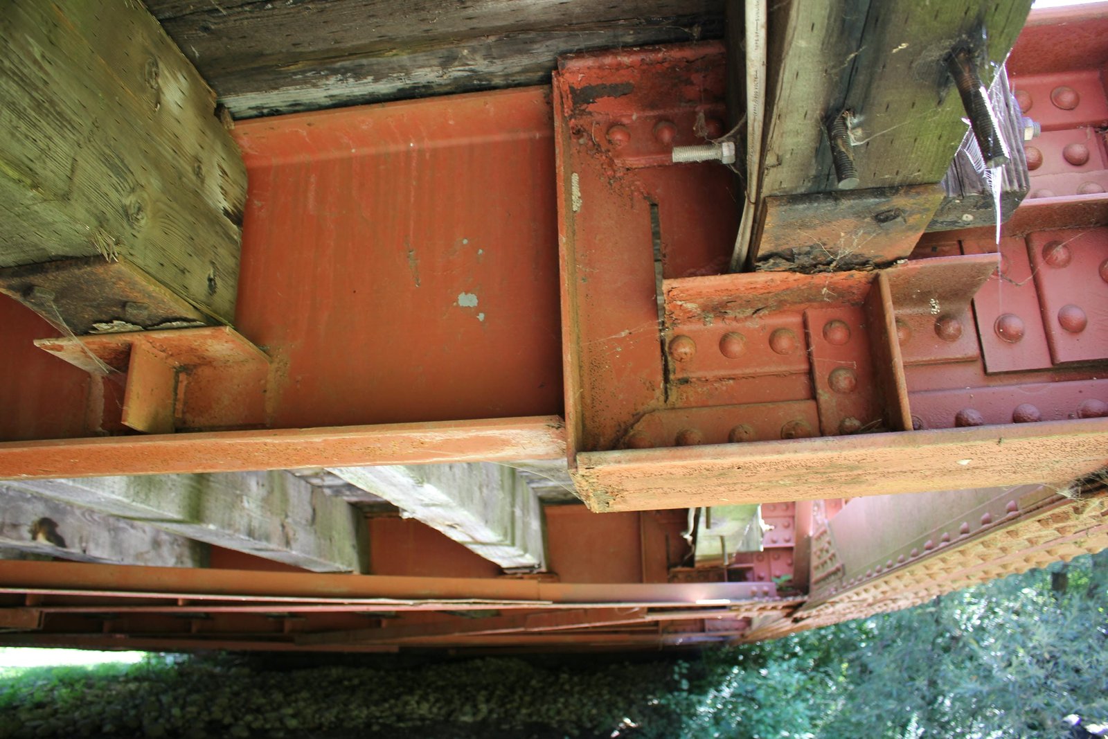 Reconstructed floorbeam